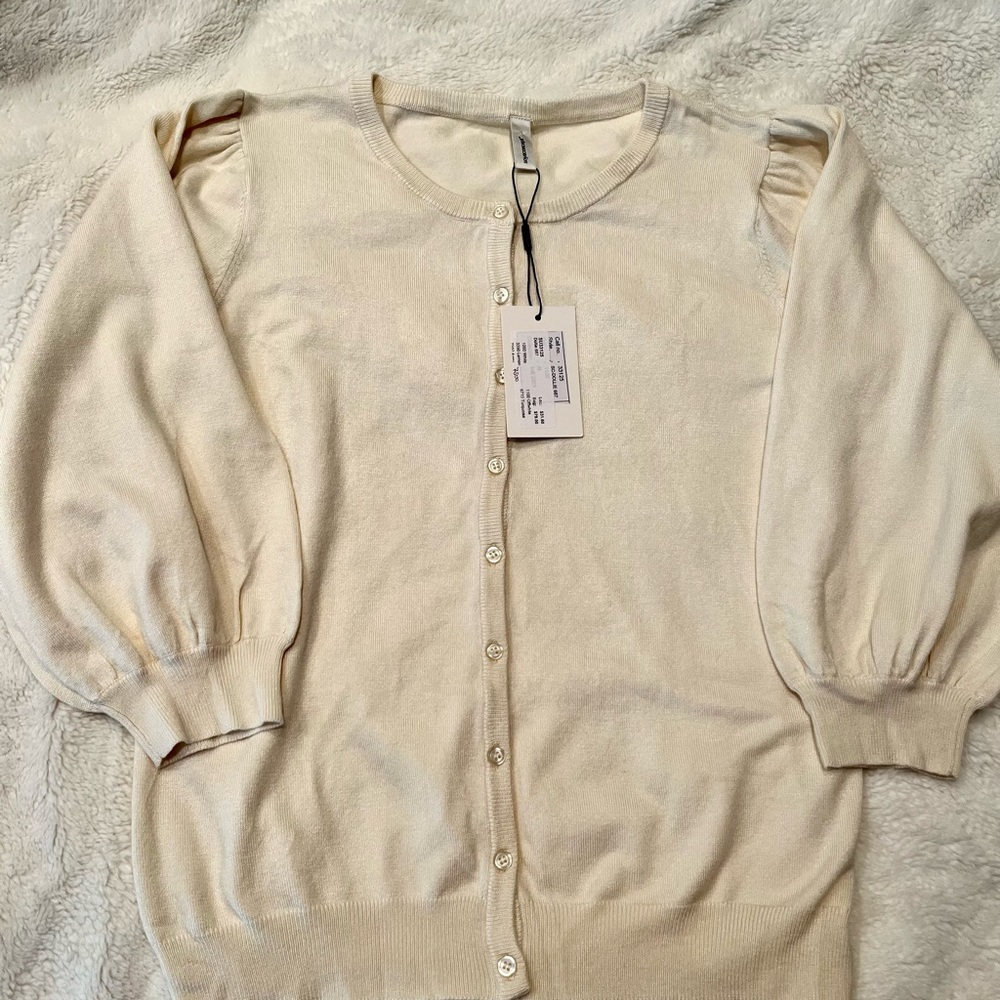 Soya concept NWT ivory sweater